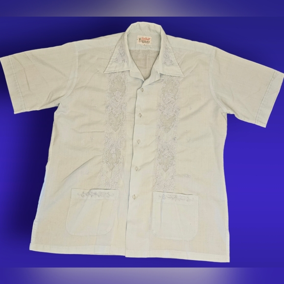 Vintage 80s Daffodil Guayabara Shirt - Picture 1 of 11